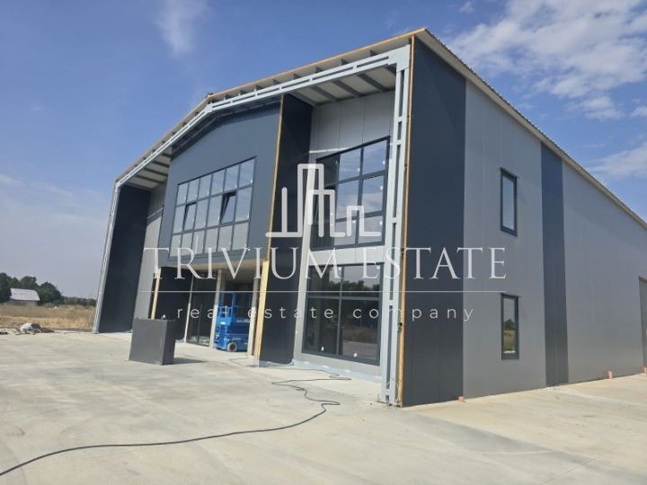 Дава под наем ПРОМ. ПОМЕЩЕНИЕ, гр. Пловдив, Индустриална зона - Изток, снимка 7 - Производствени сгради - 54147591