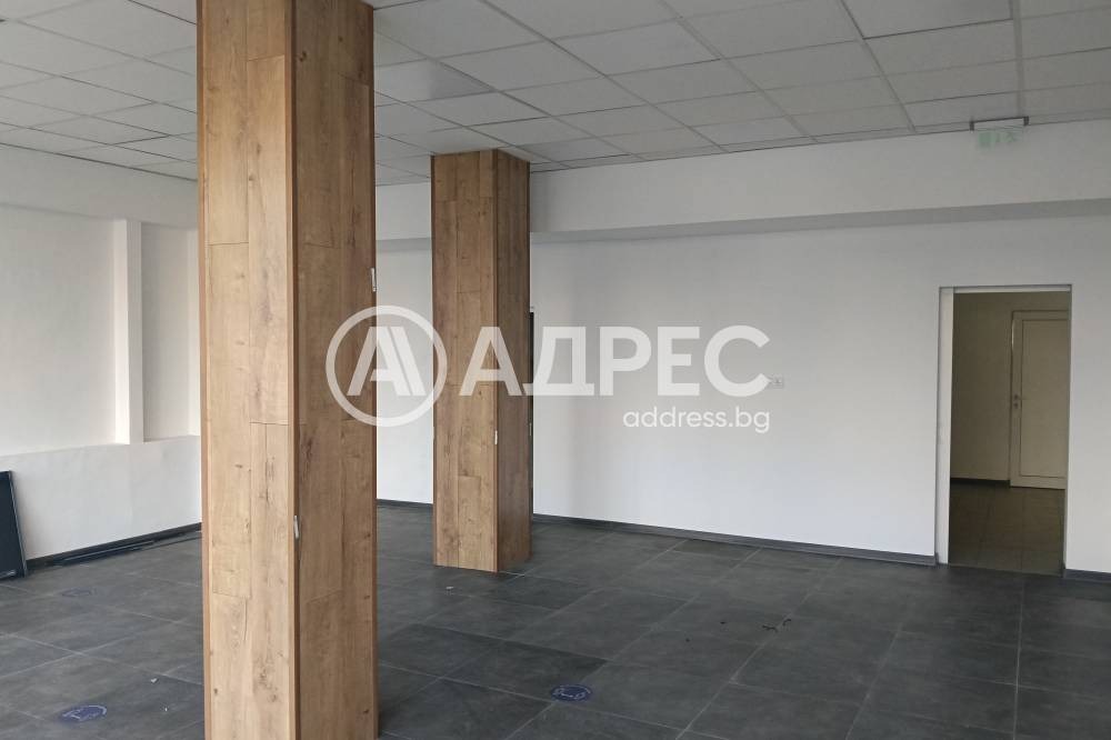 Дава под наем МАГАЗИН, гр. Пловдив, Център, снимка 3 - Магазини - 55612752