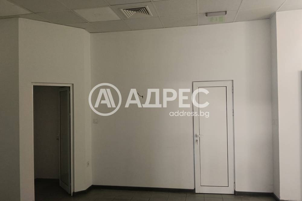 Дава под наем МАГАЗИН, гр. Пловдив, Център, снимка 4 - Магазини - 55612752