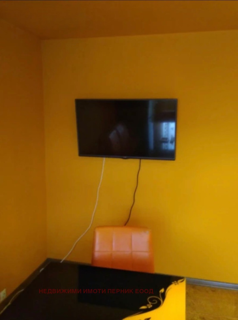 Дава под наем 3-СТАЕН, гр. Перник, Център, снимка 8 - Апартаменти - 52659489