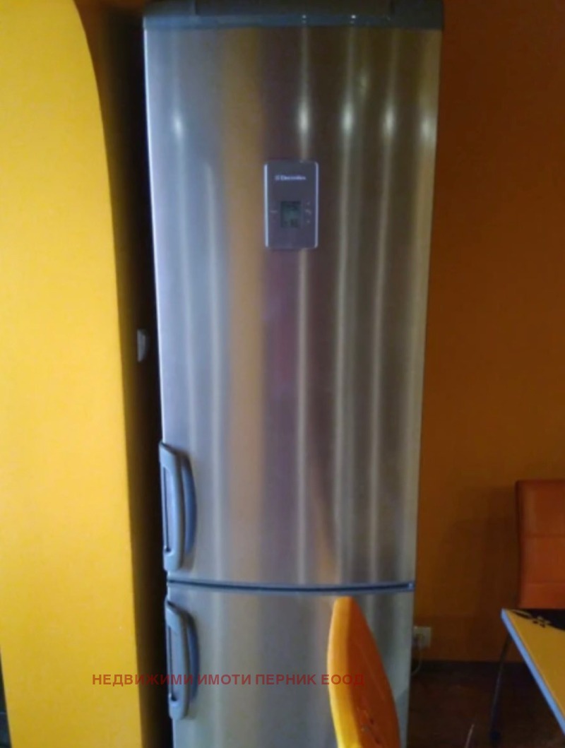 Дава под наем 3-СТАЕН, гр. Перник, Център, снимка 11 - Апартаменти - 52659489