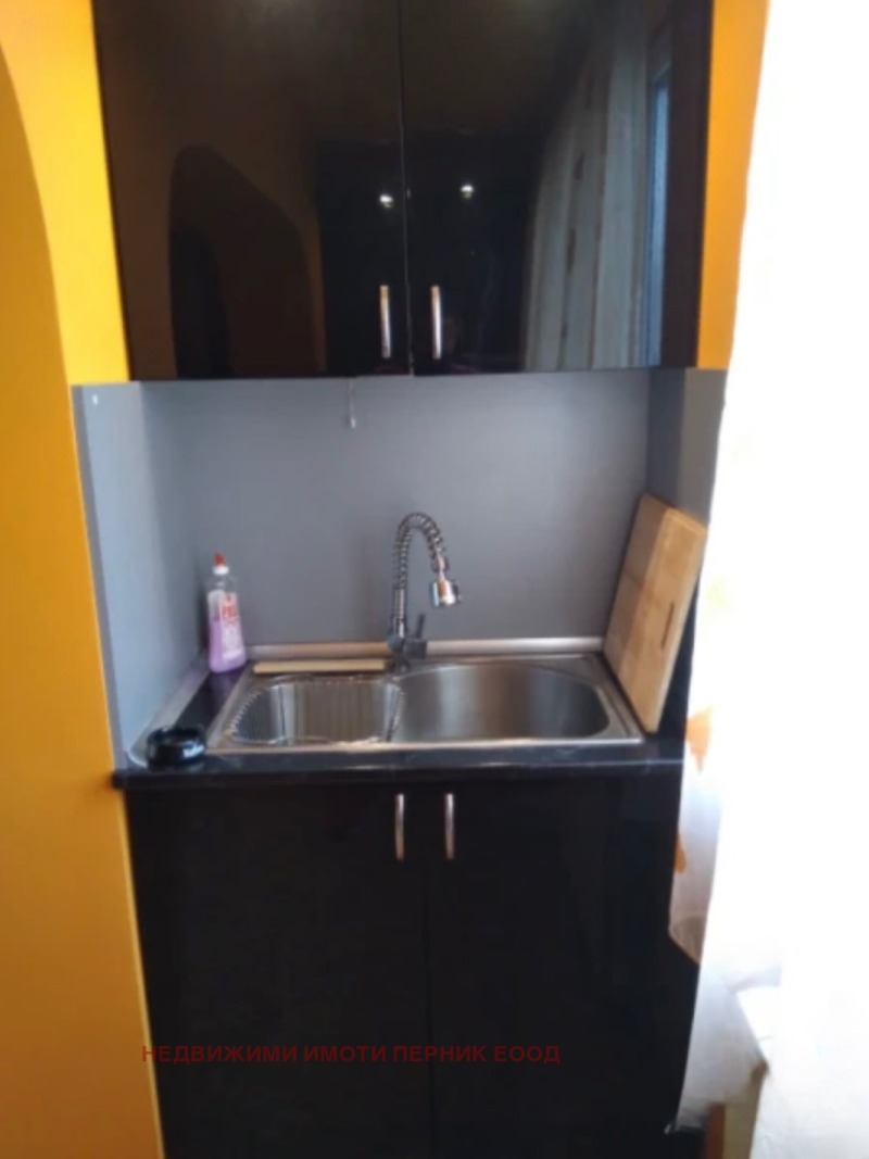 Дава под наем 3-СТАЕН, гр. Перник, Център, снимка 9 - Апартаменти - 52659489