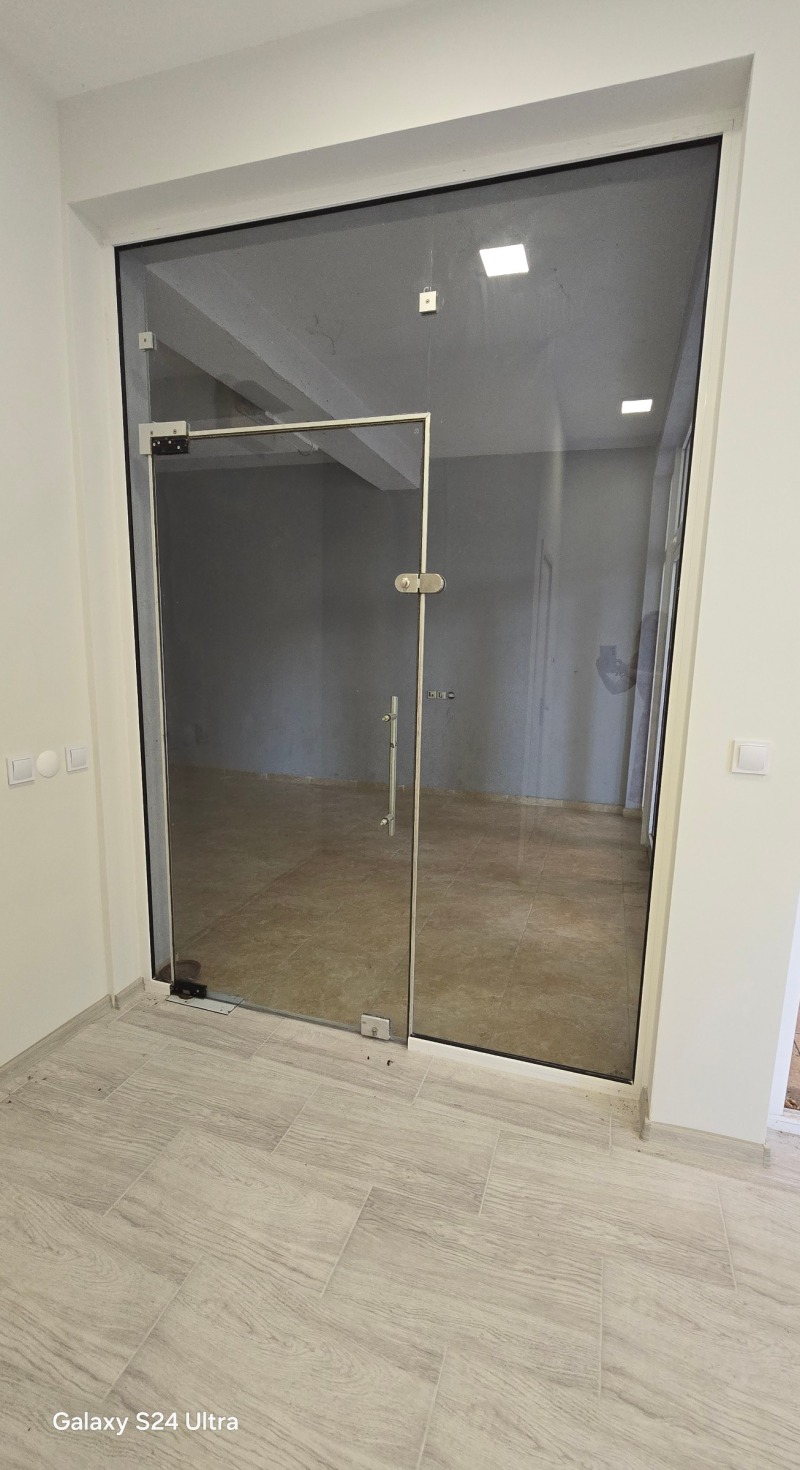 Te huur  Kantoor Ruse , Rodina 1 , 20 m² | 20742633 - afbeelding [5]