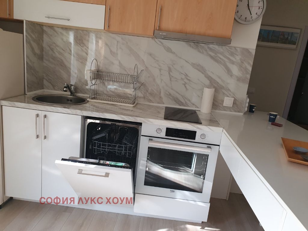 Дава под наем 2-СТАЕН, гр. София, Лозенец, снимка 6 - Апартаменти - 54843698