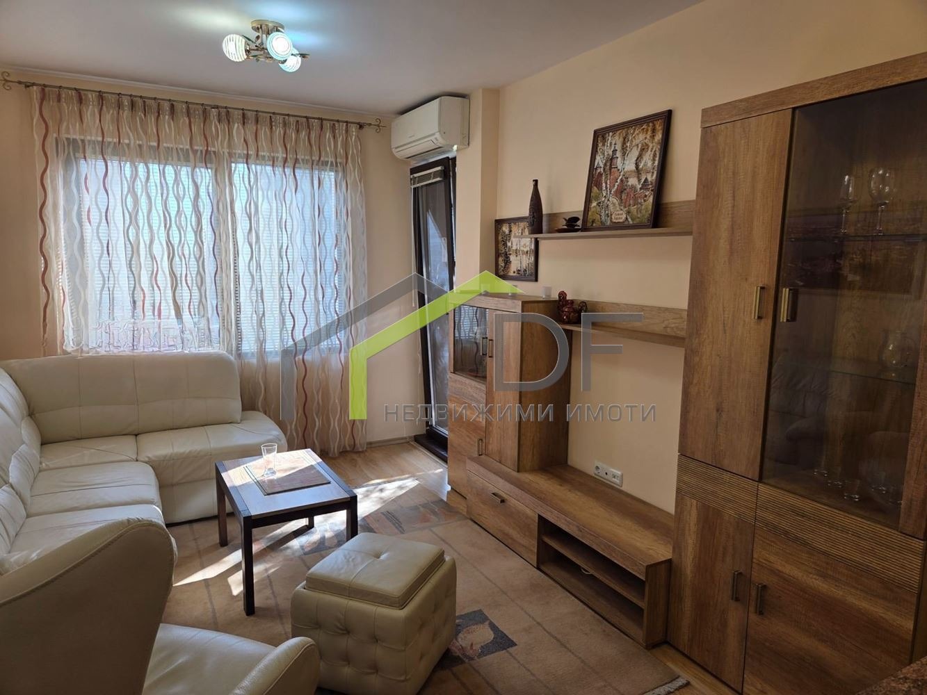 Дава под наем 2-СТАЕН, гр. Варна, Център