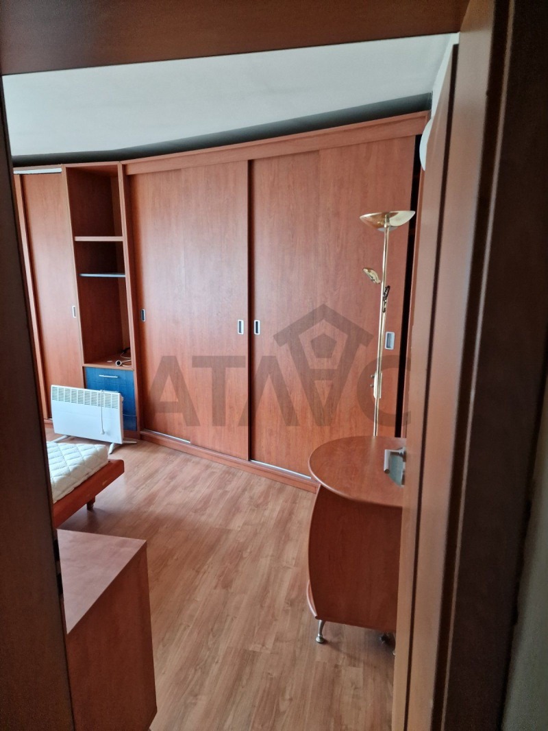 Kiadó  2 hálószobás Plovdiv , Kjucsuk Parizs , 120 négyzetméter | 42207142 - kép [5]