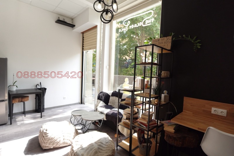 Дава под наем МАГАЗИН, гр. София, Младост 1А