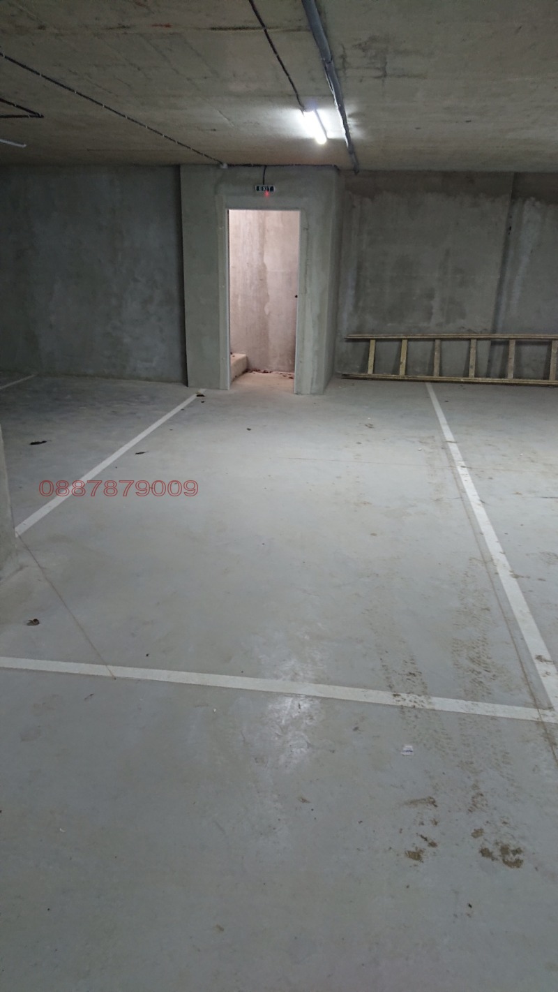 Дава под наем ГАРАЖ, ПАРКОМЯСТО, гр. София, Студентски град, снимка 2 - Гаражи и паркоместа - 53353025