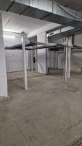 Дава под наем ГАРАЖ, ПАРКОМЯСТО, гр. Варна, Център, снимка 1