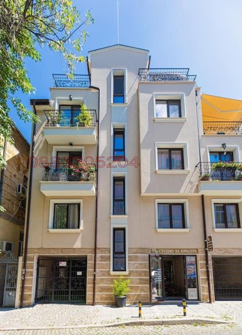 Дава под наем 2-СТАЕН, гр. Пловдив, Център