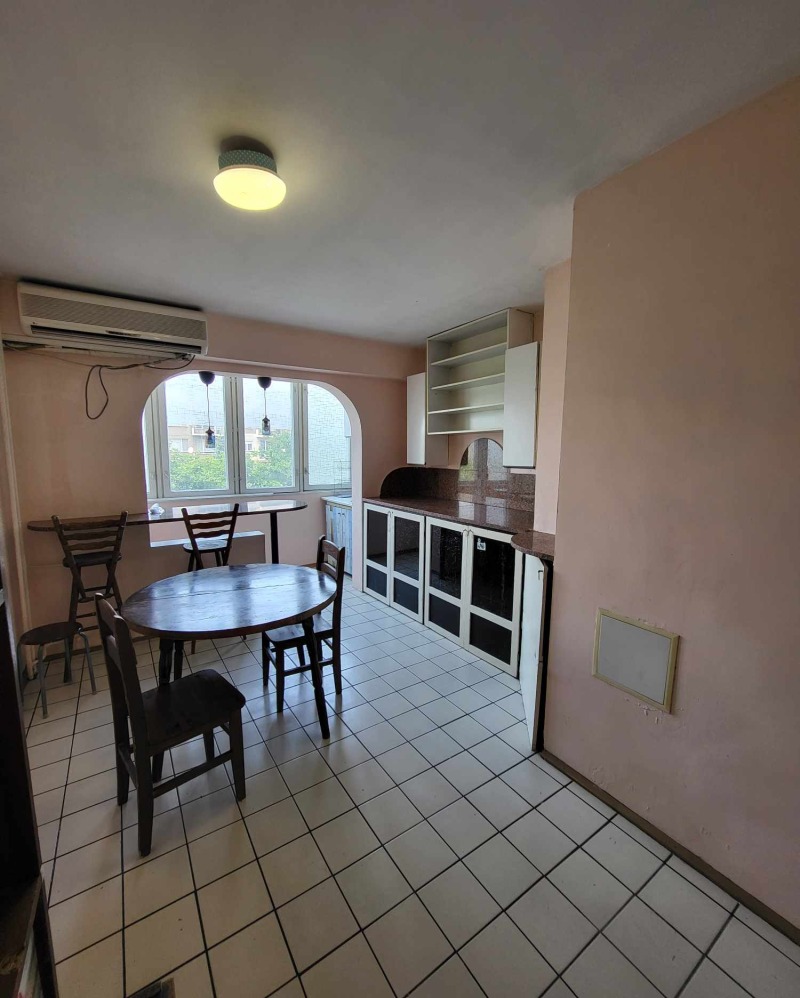Da affittare  3 camere da letto Sofia , Sveta Troitsa , 98 mq | 44257425