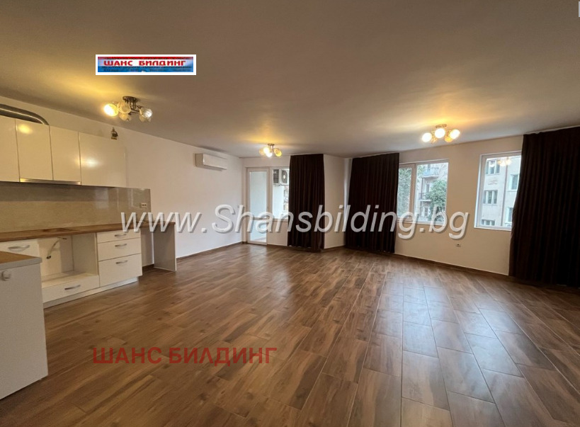 Дава под наем ОФИС, гр. Пловдив, Център, снимка 2 - Офиси - 53872261