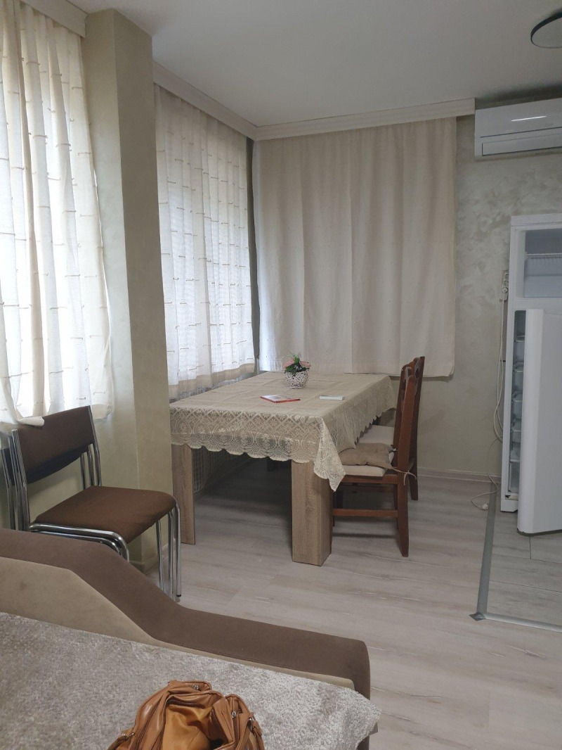 Do wynajęcia  1 sypialnia Plowdiw , Karszijaka , 70 mkw | 77127331 - obraz [3]