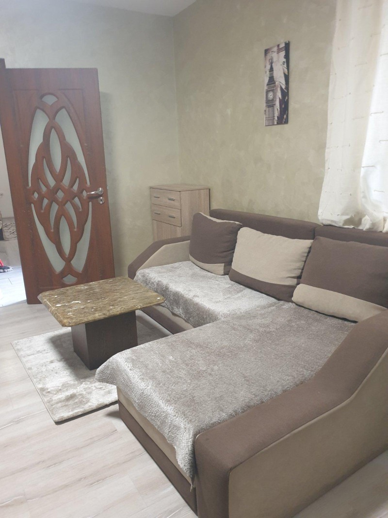 Do wynajęcia  1 sypialnia Plowdiw , Karszijaka , 70 mkw | 77127331