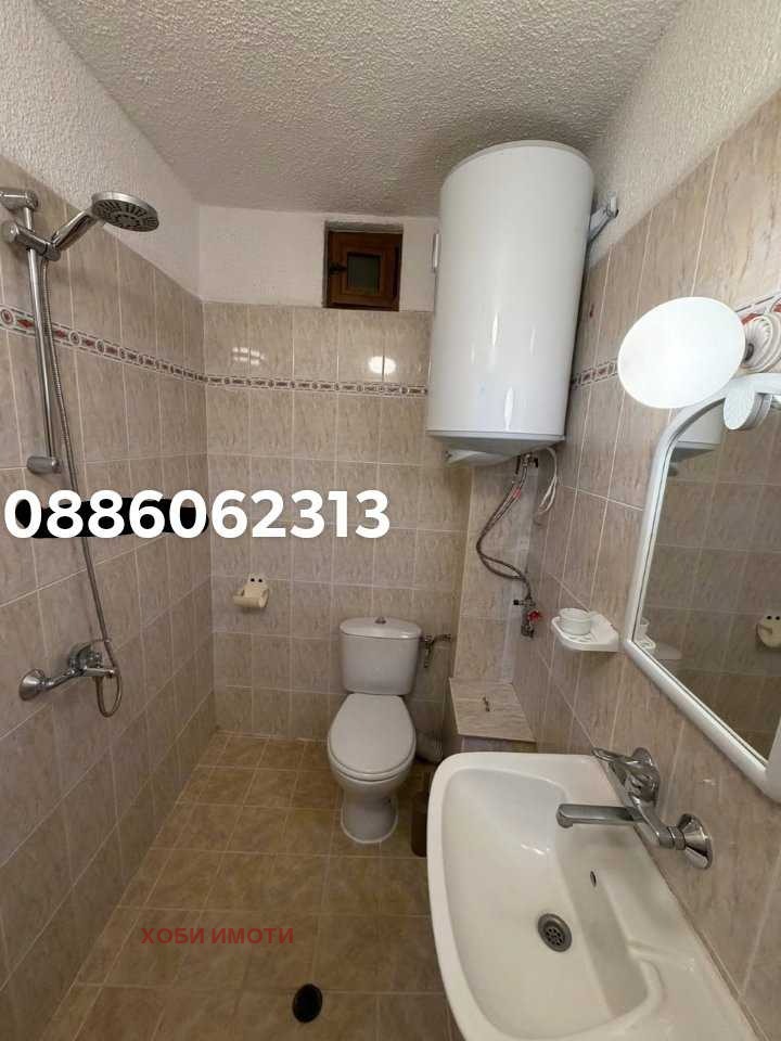 Дава под наем 2-СТАЕН, гр. Пловдив, Кючук Париж, снимка 12 - Апартаменти - 52843561