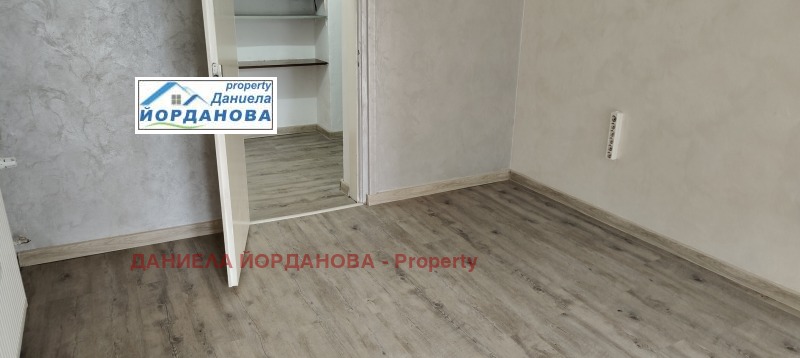 Дава под наем ОФИС, гр. Русе, Център, снимка 4 - Офиси - 53338163