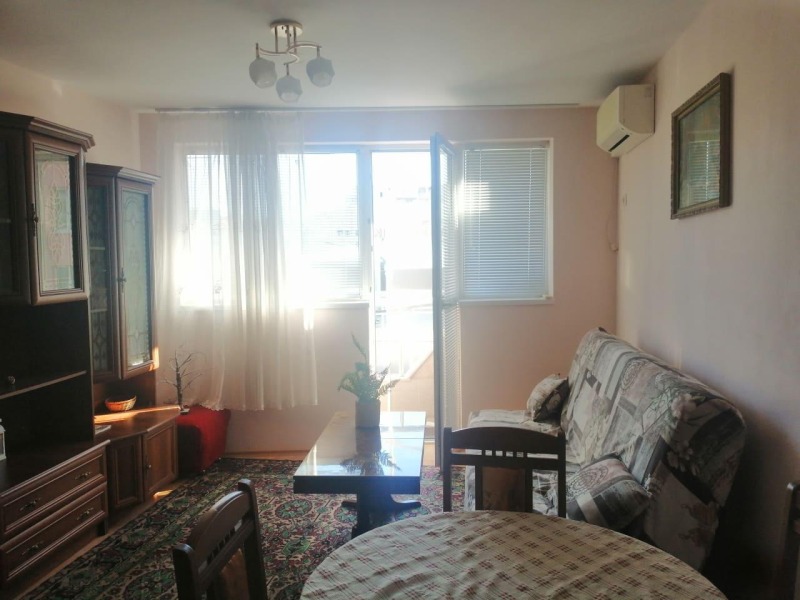 De inchiriat  1 dormitor Sofia , Liulin - țentâr , 60 mp | 52312455 - imagine [3]