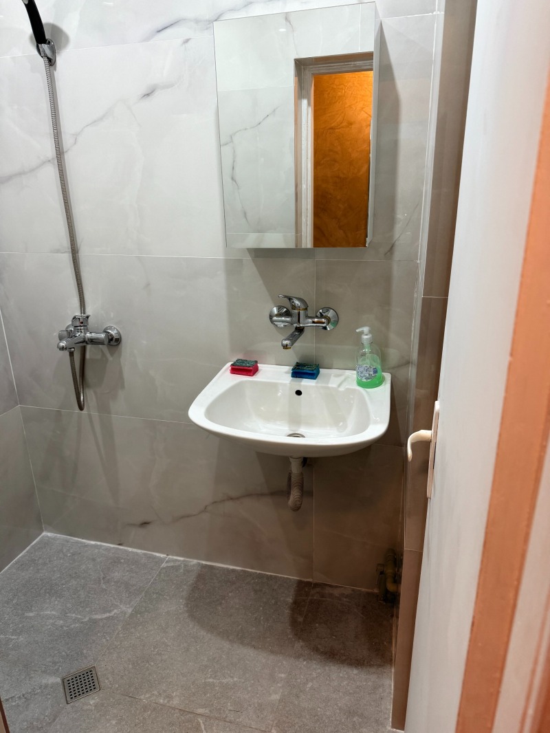 En renta  2 dormitorios región Sofia , Bozhurishte , 55 metros cuadrados | 38833365 - imagen [9]
