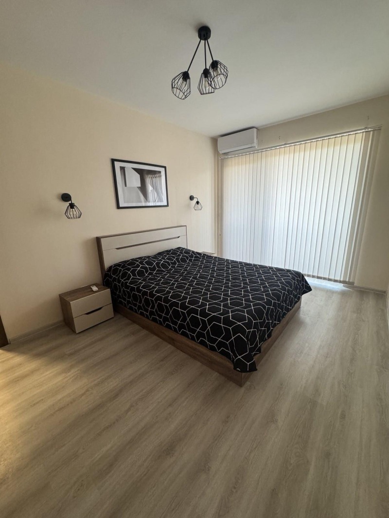 K pronájmu  2 ložnice Plovdiv , Mladežki Chalm , 122 m2 | 78702937 - obraz [4]