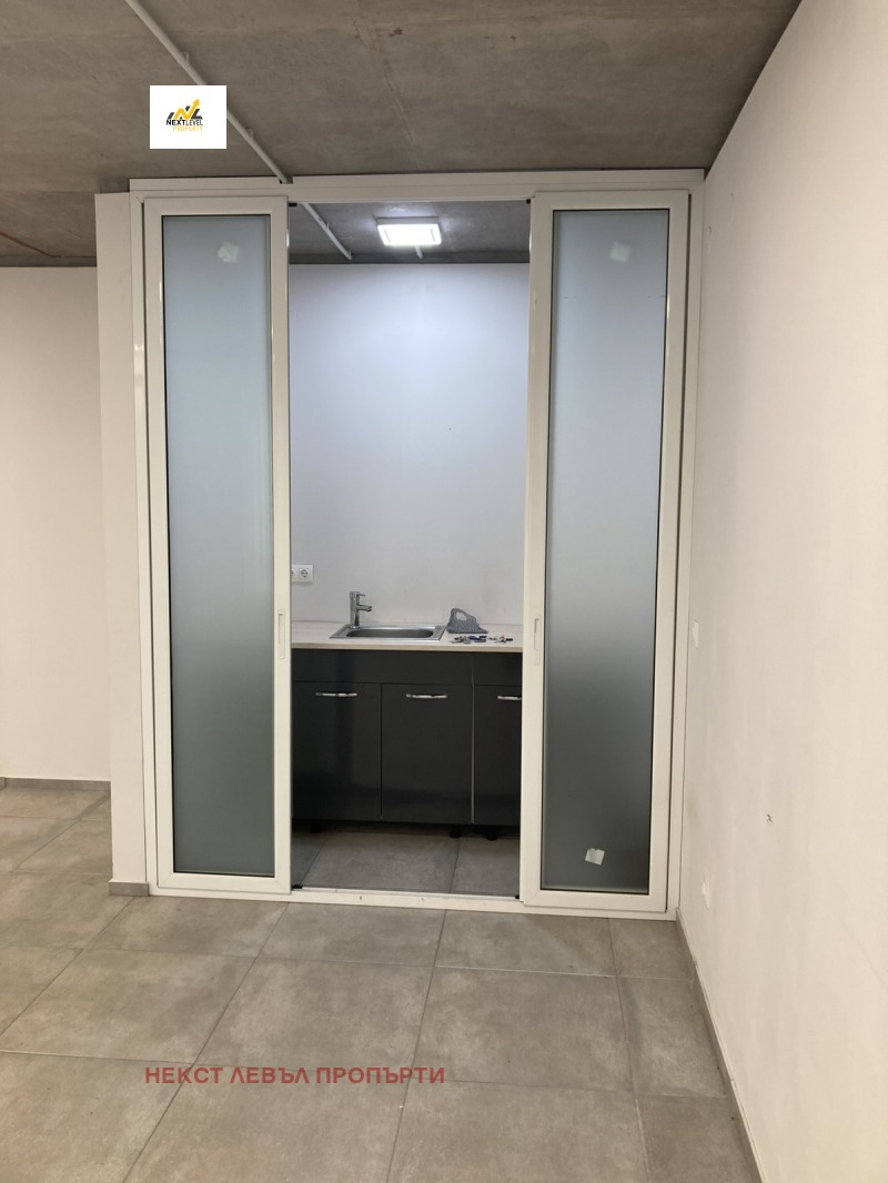 Vuokrattavana  Toimisto Sofia , Ovtša kupel , 105 neliömetriä | 69314106 - kuva [4]