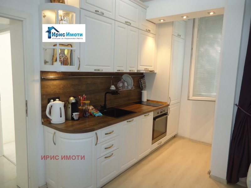 Te huur  2 slaapkamers Sofia , Tsentar , 65 m² | 40241792