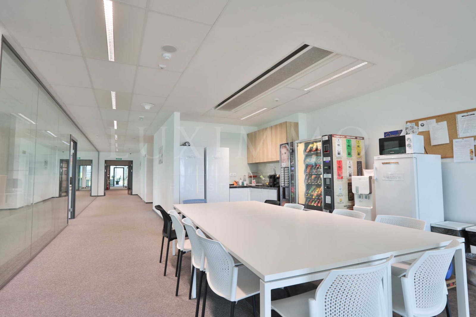 Дава под наем ОФИС, гр. София, Младост 1, снимка 16 - Офиси - 54037939