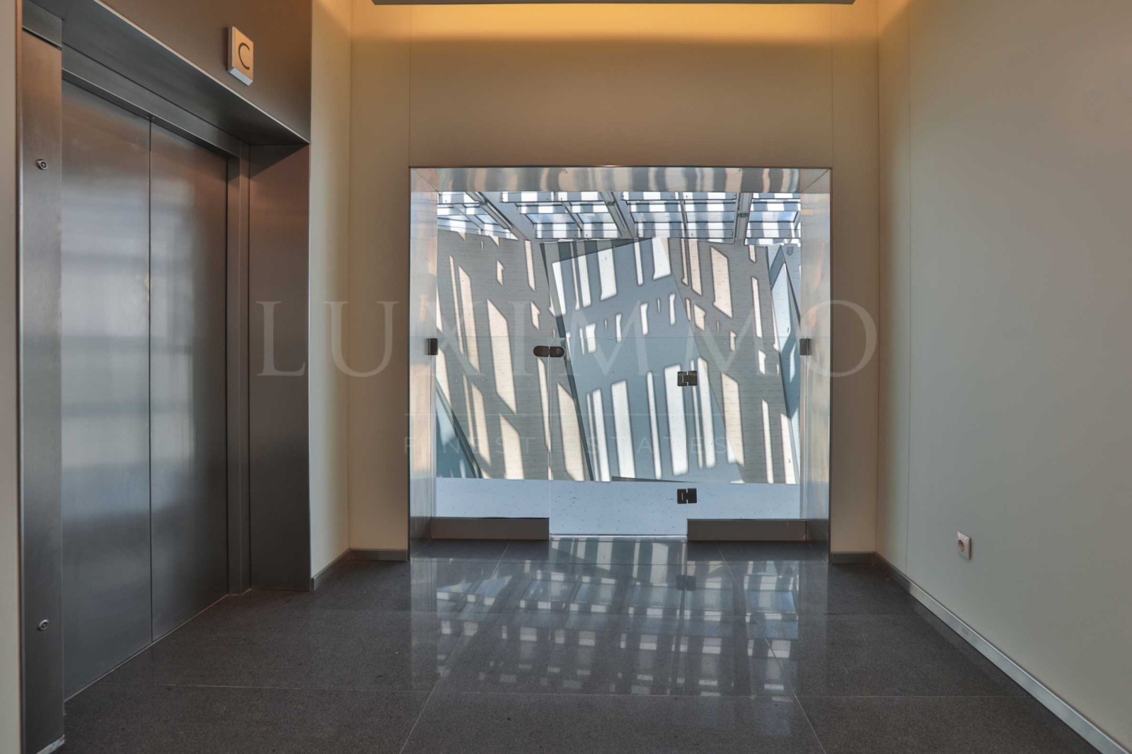 Дава под наем ОФИС, гр. София, Младост 1, снимка 5 - Офиси - 54037939