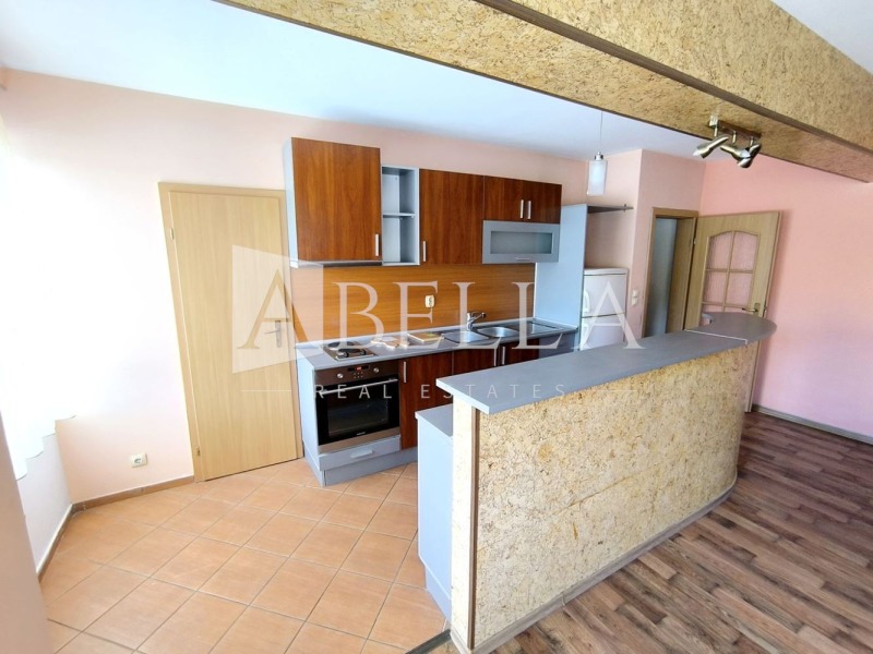 Издаје се  2 спаваће собе Софија , Витоша , 100 м2 | 79715272 - слика [3]