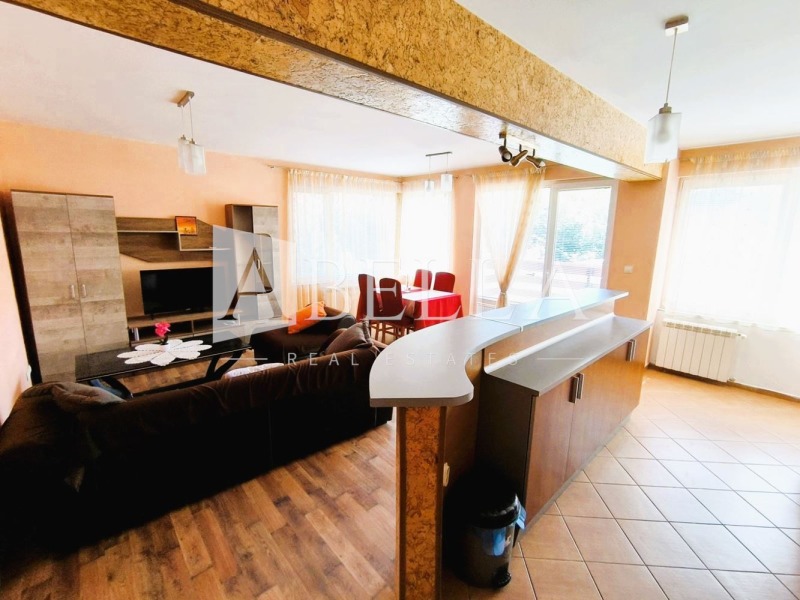 Издаје се  2 спаваће собе Софија , Витоша , 100 м2 | 79715272 - слика [2]