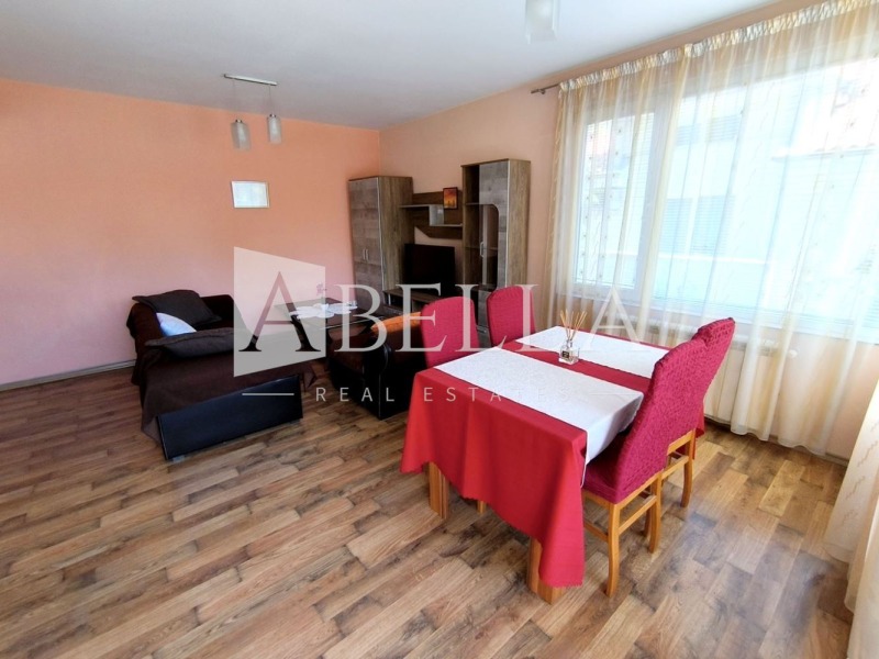 Издаје се  2 спаваће собе Софија , Витоша , 100 м2 | 79715272 - слика [4]