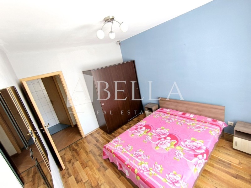 Издаје се  2 спаваће собе Софија , Витоша , 100 м2 | 79715272 - слика [5]