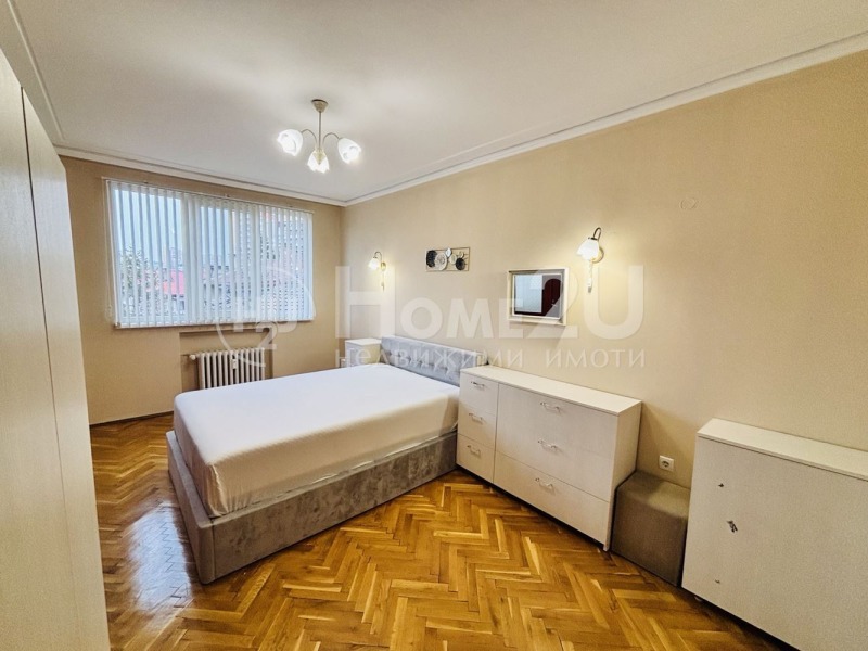 Дава под наем 4-СТАЕН, гр. София, Изток, снимка 3 - Апартаменти - 53379511