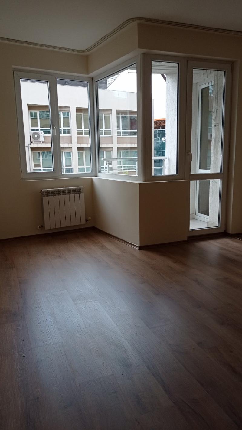 Издаје се  1 спаваћа соба Софија , Младост 1А , 54 м2 | 51680068 - слика [2]