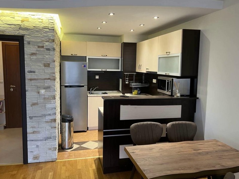 Para alugar  2 quartos Sofia , Manastirski livadi , 96 m² | 63890687