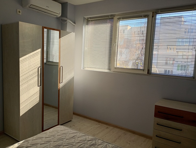 Дава под наем 3-СТАЕН, гр. Плевен, Идеален център, снимка 8 - Апартаменти - 52400275