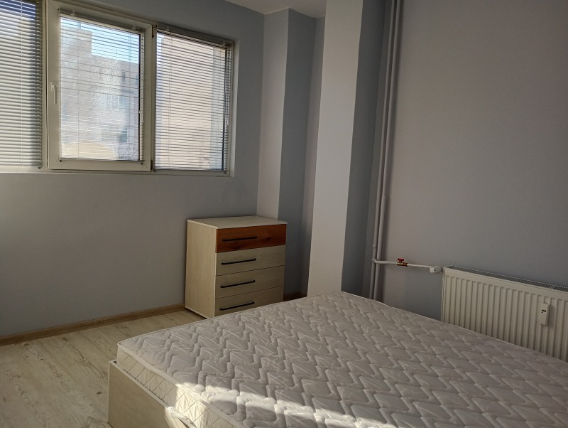 Дава под наем 3-СТАЕН, гр. Плевен, Идеален център, снимка 10 - Апартаменти - 52400275