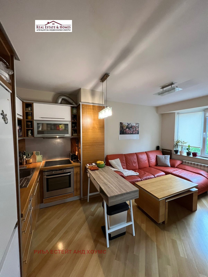 Para alugar  2 quartos Sofia , Lozenec , 80 m² | 51338298