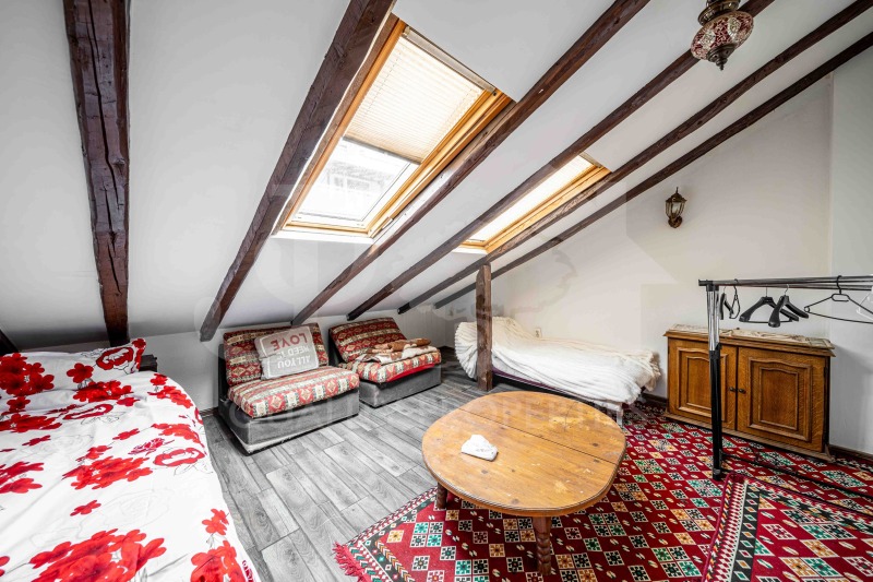 Дава под наем 3-СТАЕН, гр. София, Център