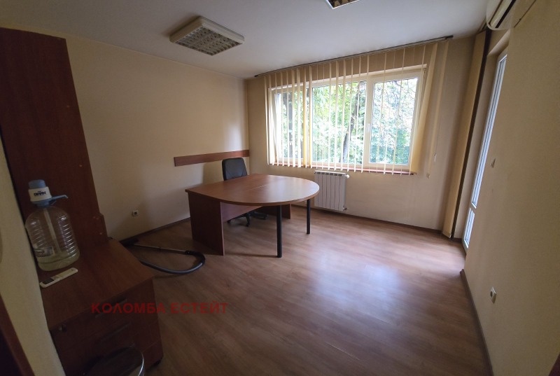 Te huur  Kantoor Sofia , Gotse Deltsjev , 150 m² | 31868249 - afbeelding [4]