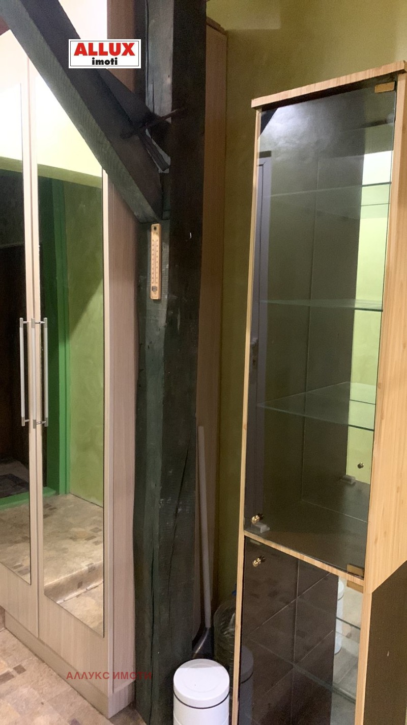 Дава под наем АТЕЛИЕ, ТАВАН, гр. Русе, Център, снимка 8 - Апартаменти - 52825776