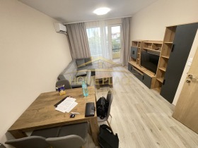 1 Schlafzimmer Pobeda, Warna 2