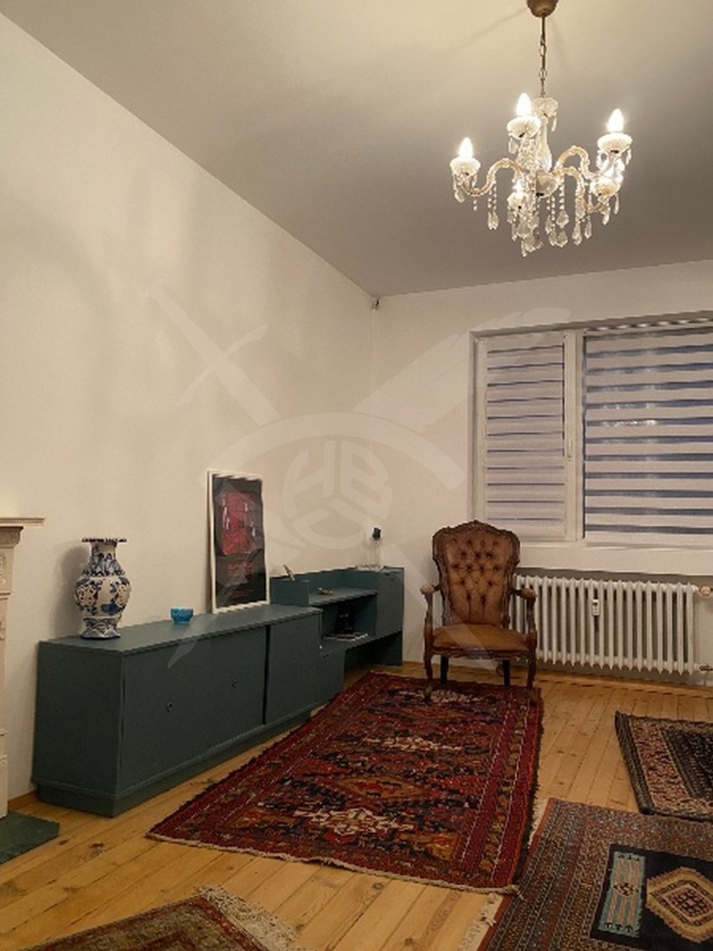 Zu vermieten  1 Schlafzimmer Sofia , Zentar , 69 qm | 89959645 - Bild [9]