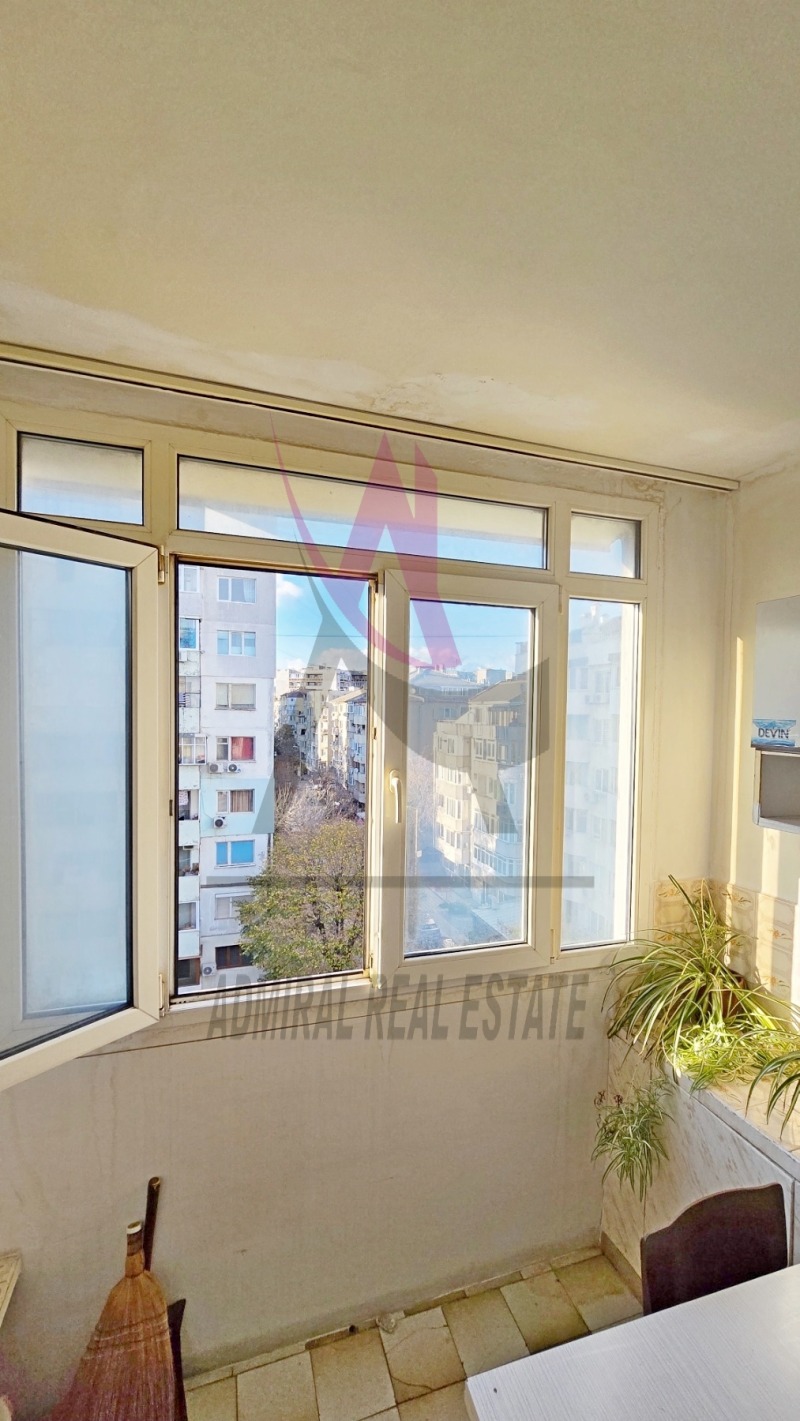 Дава под наем 4-СТАЕН, гр. Варна, ВИНС-Червен площад, снимка 3 - Апартаменти - 52387992