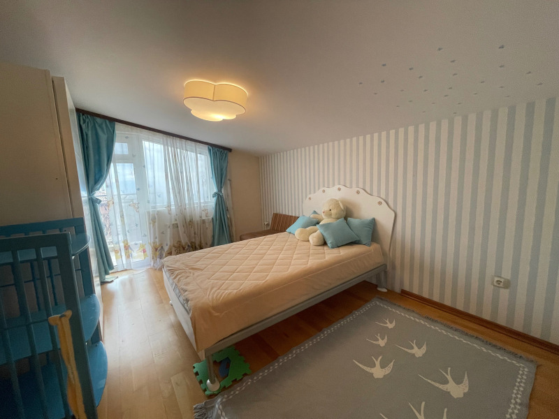 Издаје се  2 спаваће собе Софија , Драгалевци , 135 м2 | 99174557 - слика [4]