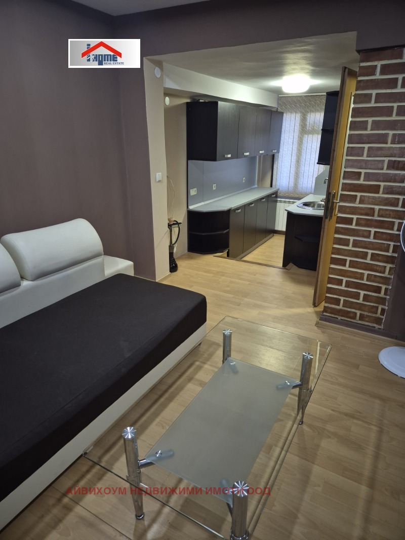 Til leje  Hus Gulv Pleven , Shirok tsentar , 42 kvm | 89057507