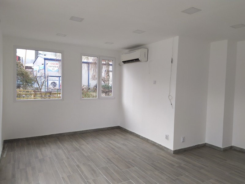 K pronájmu  Prodejna Sofia , Vitoša , 50 m2 | 43944099