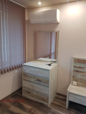 1 ložnice Centar, Ruse 12