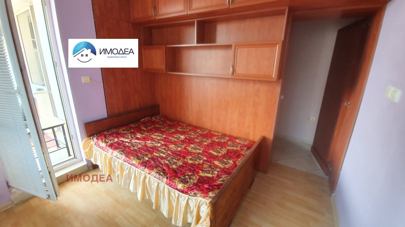 Дава под наем  3-стаен град Велико Търново , Център , 70 кв.м | 54387215 - изображение [2]