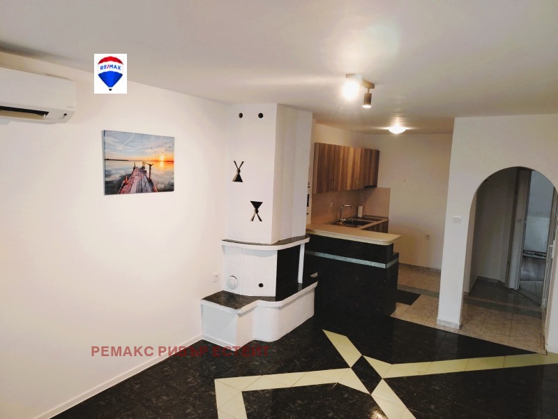 K pronájmu  Studio Ruse , Širok centar , 64 m2 | 16811672