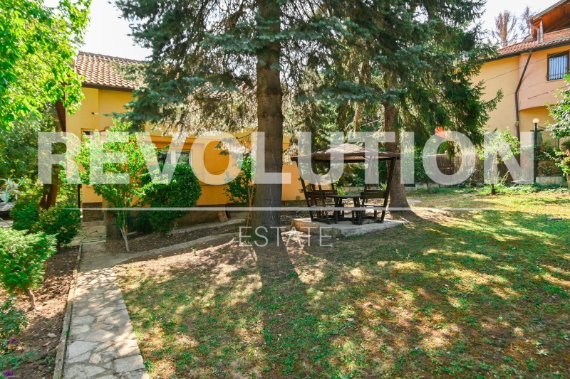 Издаје се  1 спаваћа соба Софија , Драгалевци , 65 м2 | 18332038 - слика [9]